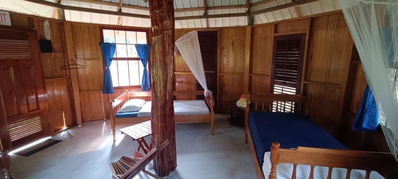 Sun Creek Lodge プンタ・ゴーダ エクステリア 写真